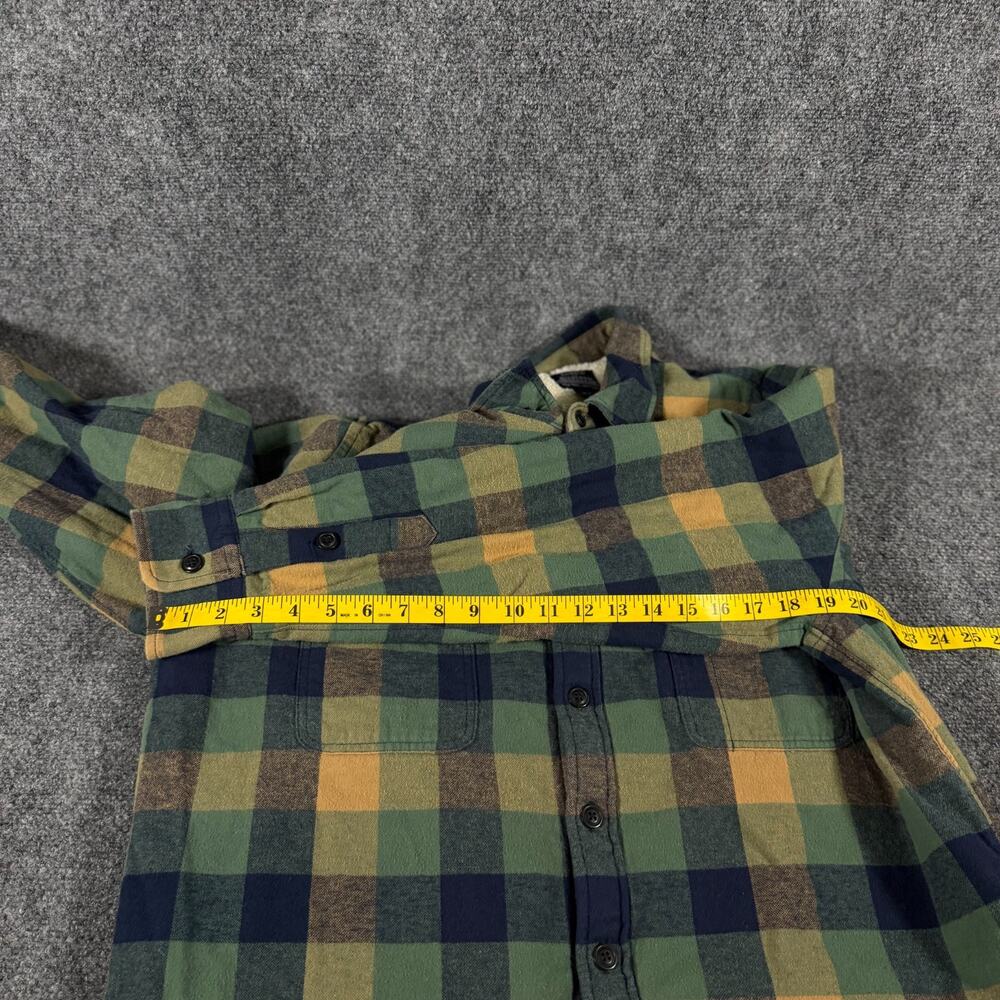 J.Crew BI933 Sherpa Lined Flannel Shirt Jacket Mens L Green Plaid Shacket - Picture 11 of 13